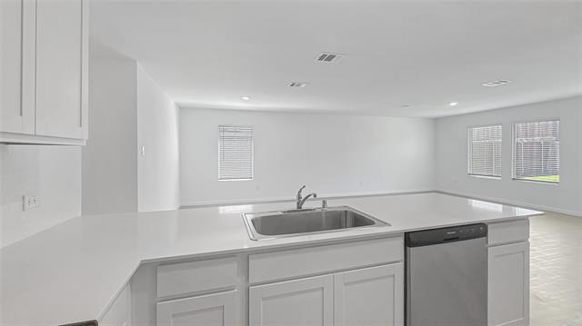Foto del edificio - 628 Haskell Dr