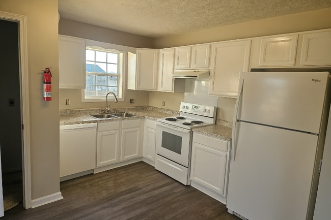 Building Photo - 2187 Jeffress Rd