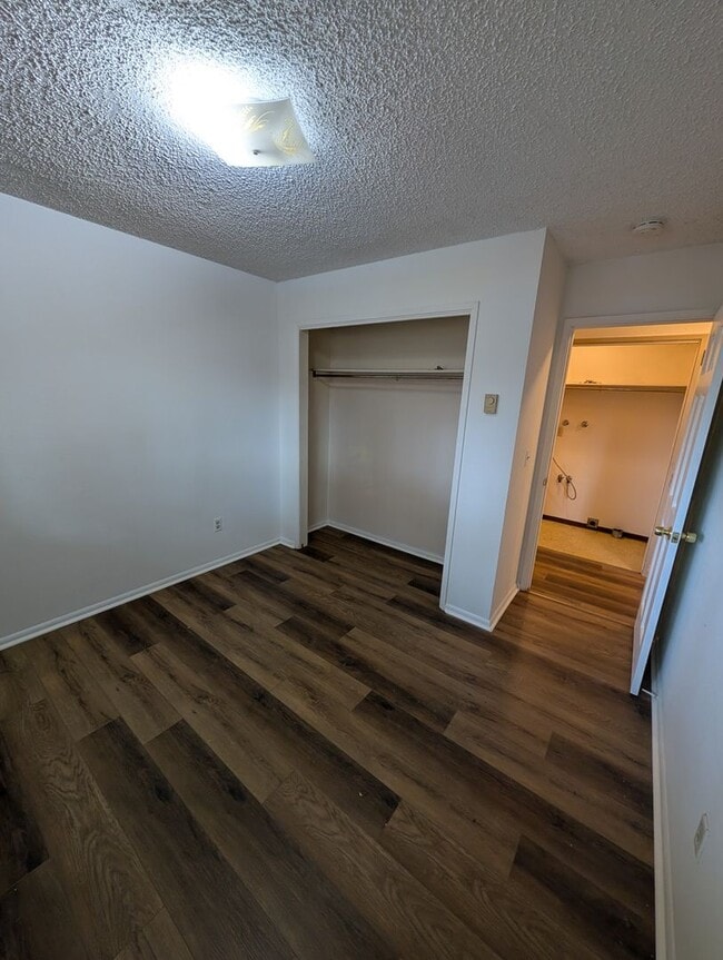 Building Photo - Shidler-PM-018-0034-626