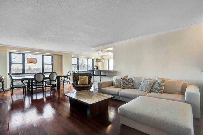 Foto del edificio - 7855 Boulevard East