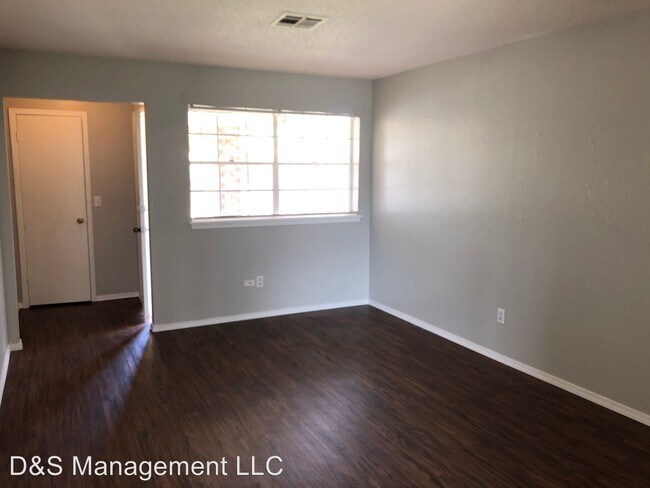 Building Photo - 4 br, 1.5 bath House - 628 Sunset Drive
