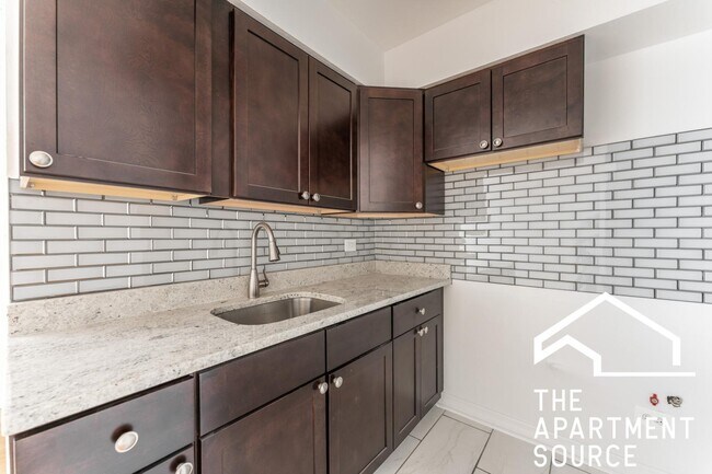 Foto del edificio - 6830 N Sheridan Rd