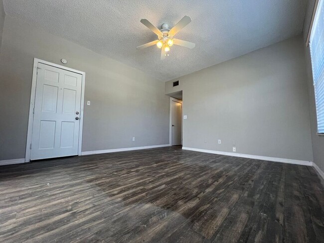 Foto del edificio - 163 Ave A SE