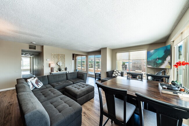 Foto del edificio - 280 Island Ave