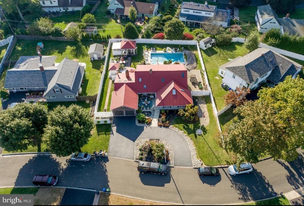 Building Photo - 24 Rose Apple Rd