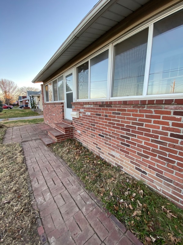 Photo - 3400 Milton Dr (Alton, IL)
