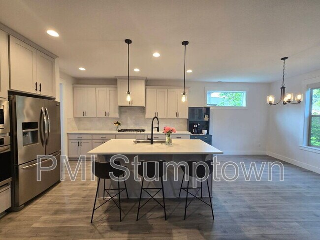 Foto del edificio - 9645 SE Jeanne Rd