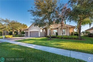 Building Photo - 3425 Siena Cir