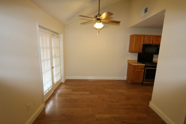 Building Photo - 9638 Cleveland Bay Ct