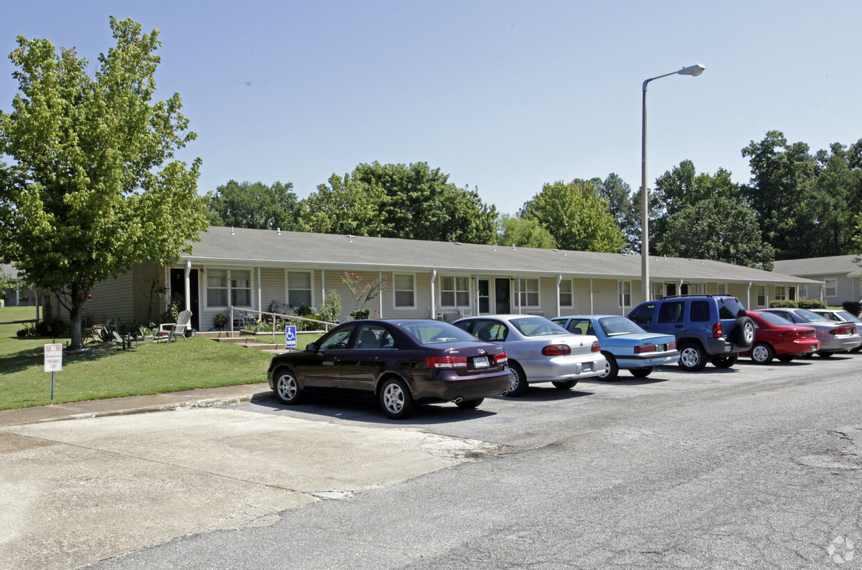 Building Photo - Northlake Apartments