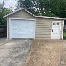 Building Photo - 3162 Cowden Ave