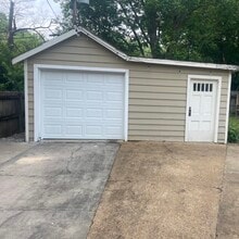 Building Photo - 3162 Cowden Ave