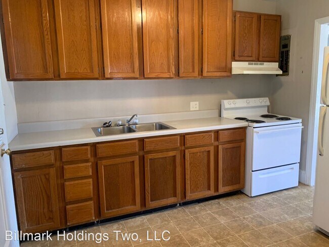 Building Photo - 2 br, 1 bath House - 812 Dunn Road