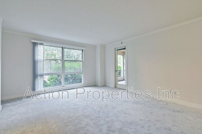 Foto del edificio - 20488 Stevens Creek Blvd
