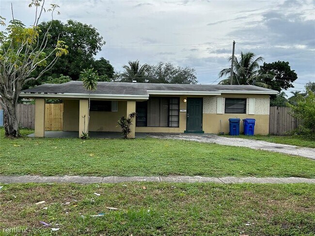 Building Photo - 4 br, 2 bath House - 1741 NW 27th Ave