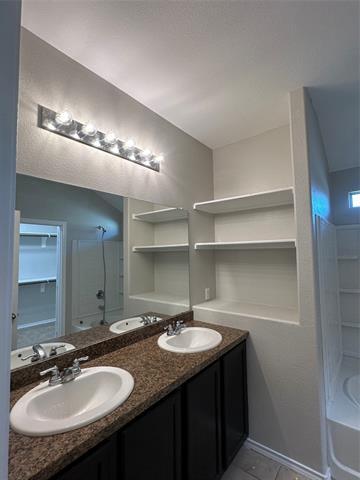 Foto del edificio - 308 Triple Crown Ln