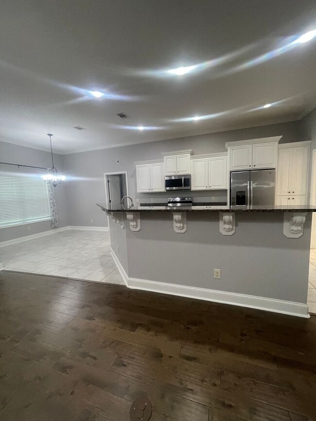 Building Photo - 24 Port Richey Way