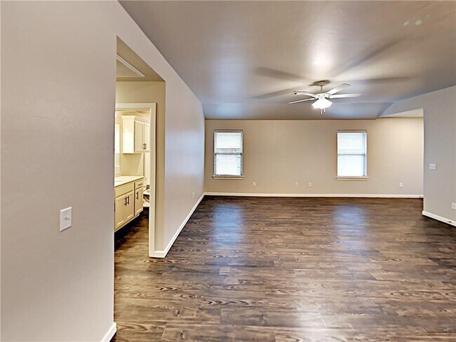 Building Photo - 11518 Keystone Cir