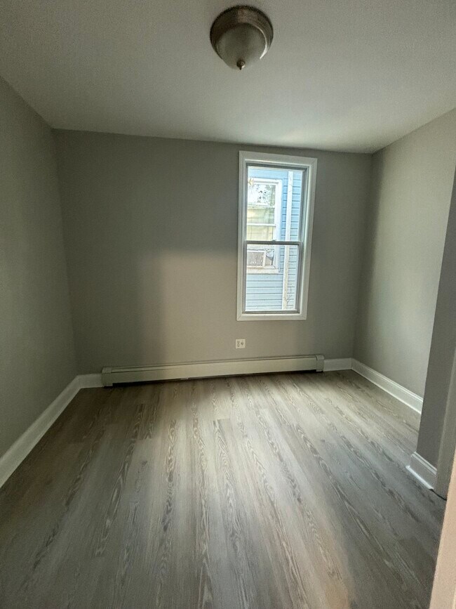 Foto del edificio - 591 S 19th St