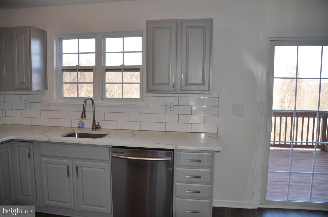 4 Branford Way, Coatesville, PA 19320 Townhome Rentals in Coatesville