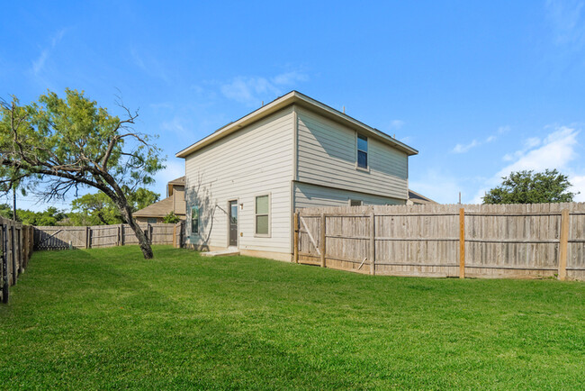 Building Photo - Hunters Pond - 10814 Hunters Pond Rd, San ...