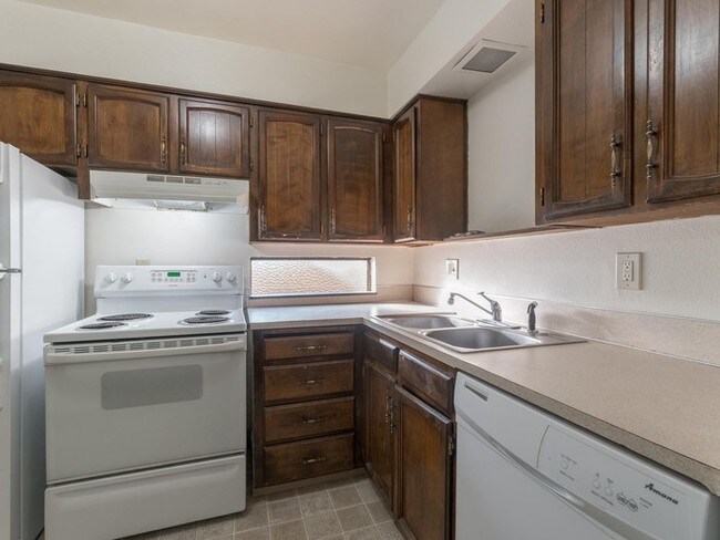 Building Photo - 519 NE 81st Ave