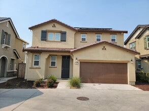 Building Photo - 18 Signac Ct