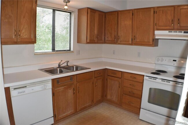 Foto del edificio - 1322 Talley Cir