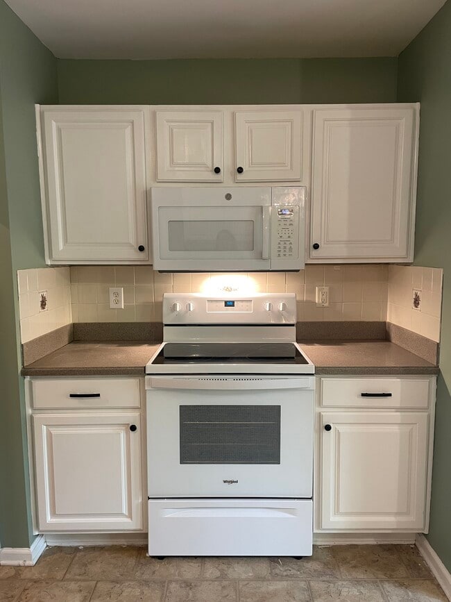 Foto del edificio - 9317 Tewkesbury Ct