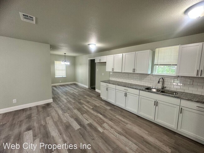 Building Photo - 4 br, 2 bath House - 6352 Latta Street