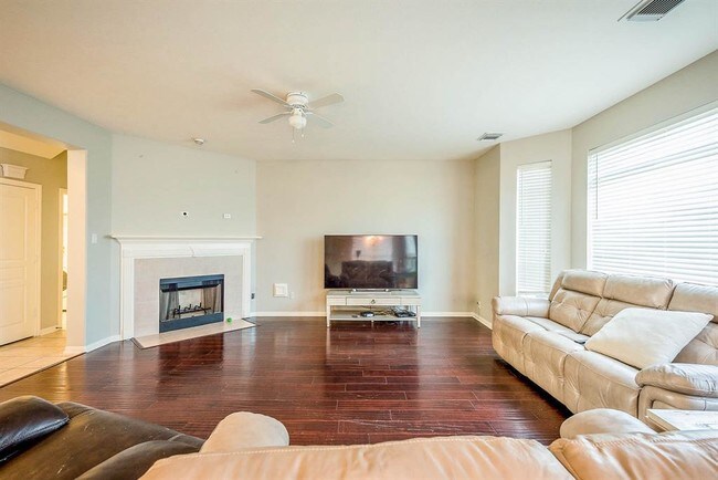 Foto del edificio - 14311 Marina Bay Ln