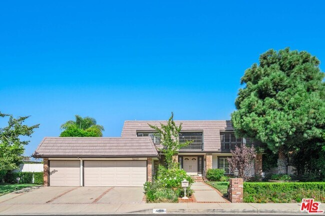 Foto del edificio - 16009 Sabana Ln