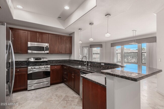 Foto del edificio - 7601 E Indian Bend Rd