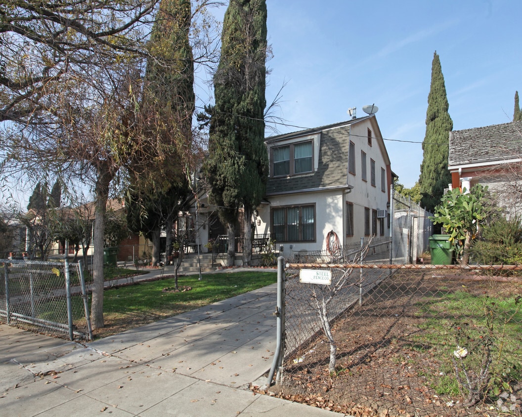 Building Photo - 5311 Virginia Ave