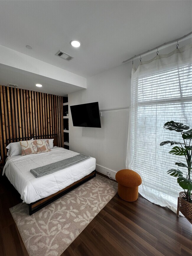 Foto del edificio - 3218 Crawford St