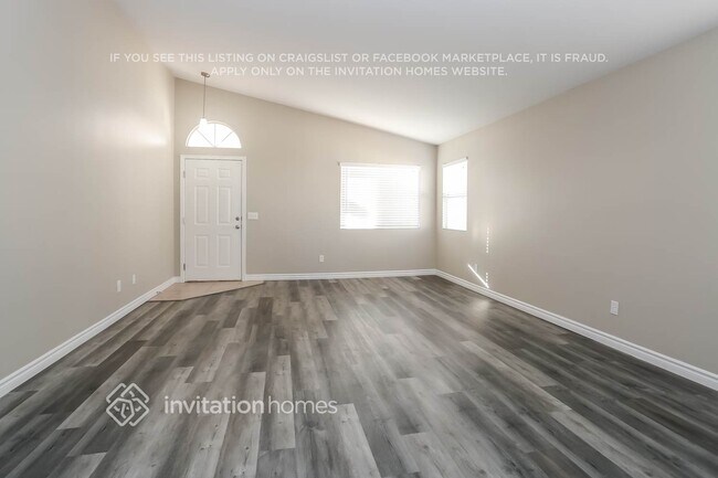 Building Photo - 7120 Golden Desert Ave