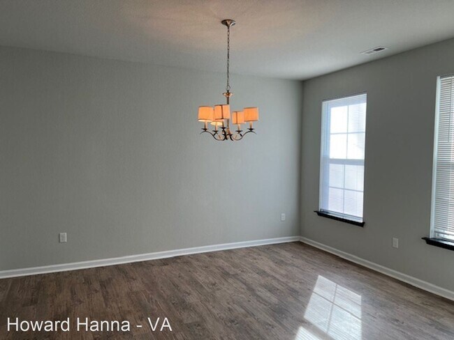 Foto del edificio - 5 br, 2.5 bath House - 8020 Alida Court