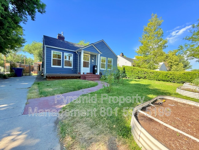 Building Photo - 262 Browning Ave