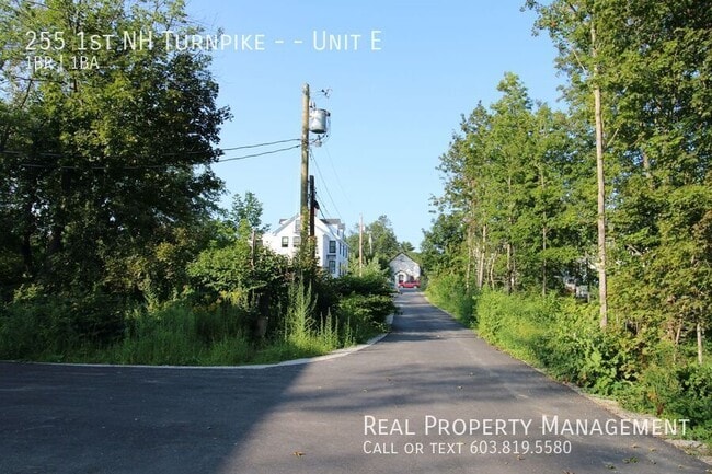 Foto del edificio - 255 1st NH Turnpike