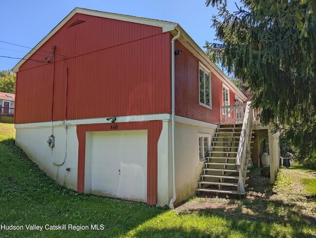 Building Photo - 860 NY-17