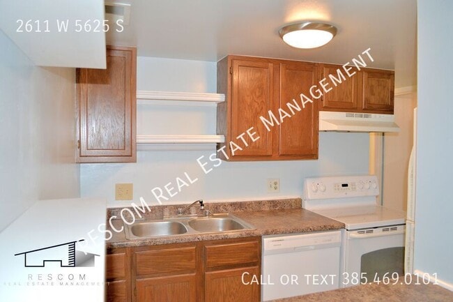 Building Photo - 2611 W 5625 S