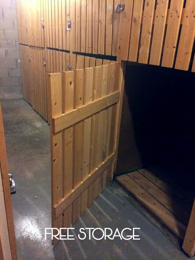 Área de almacenaje gratuito disponible para todos los residentes - Courtyard Apartments