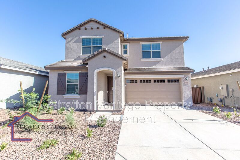 Primary Photo - 9131 W Glenrosa Ave