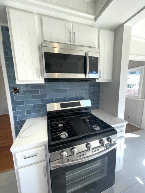 Kitchen - 2314 Mira Vista Ave