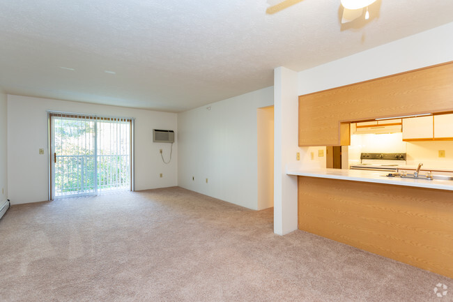 2 BR, 1 BA - 960 SF - Griffin Estates Apartments