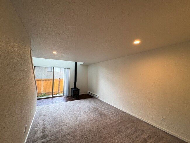 Photo - 10324 NE 186TH ST Apartment
