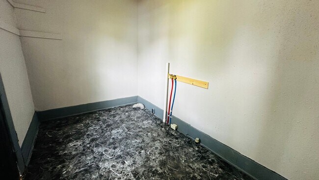 Foto del edificio - Pet Friendly 2 bedroom house