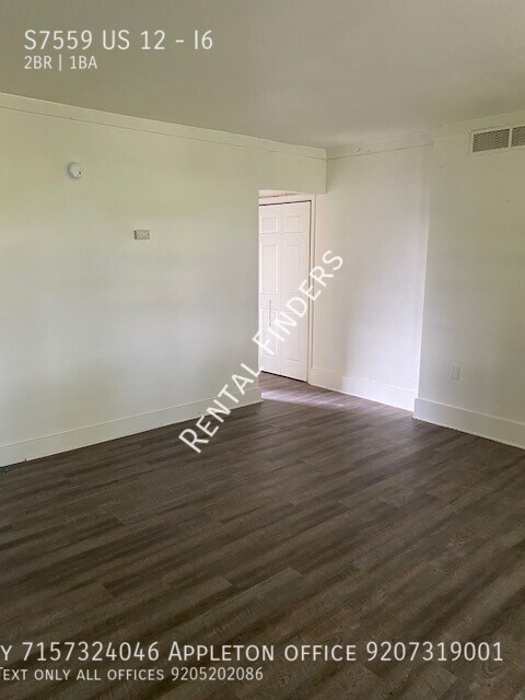 Building Photo - S7559 US-12