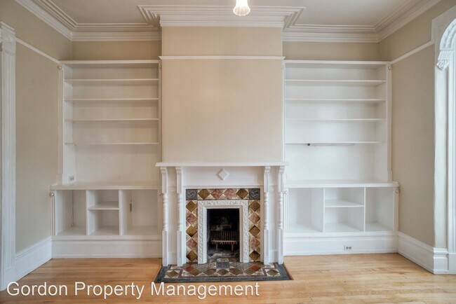 Building Photo - 3 br, 1.5 bath House - 454 Clipper Street