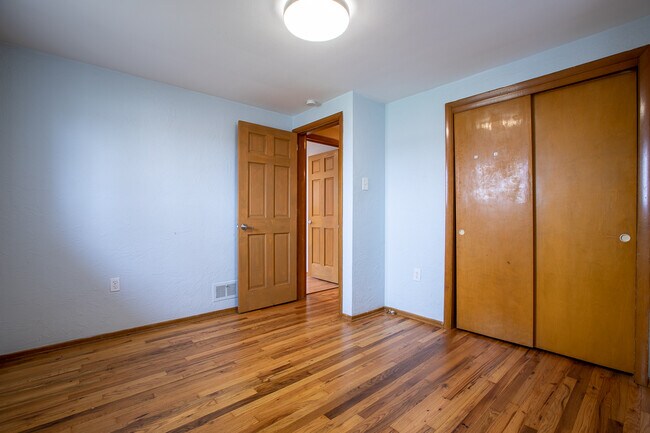 Foto del edificio - 3116 Pioneer Ave